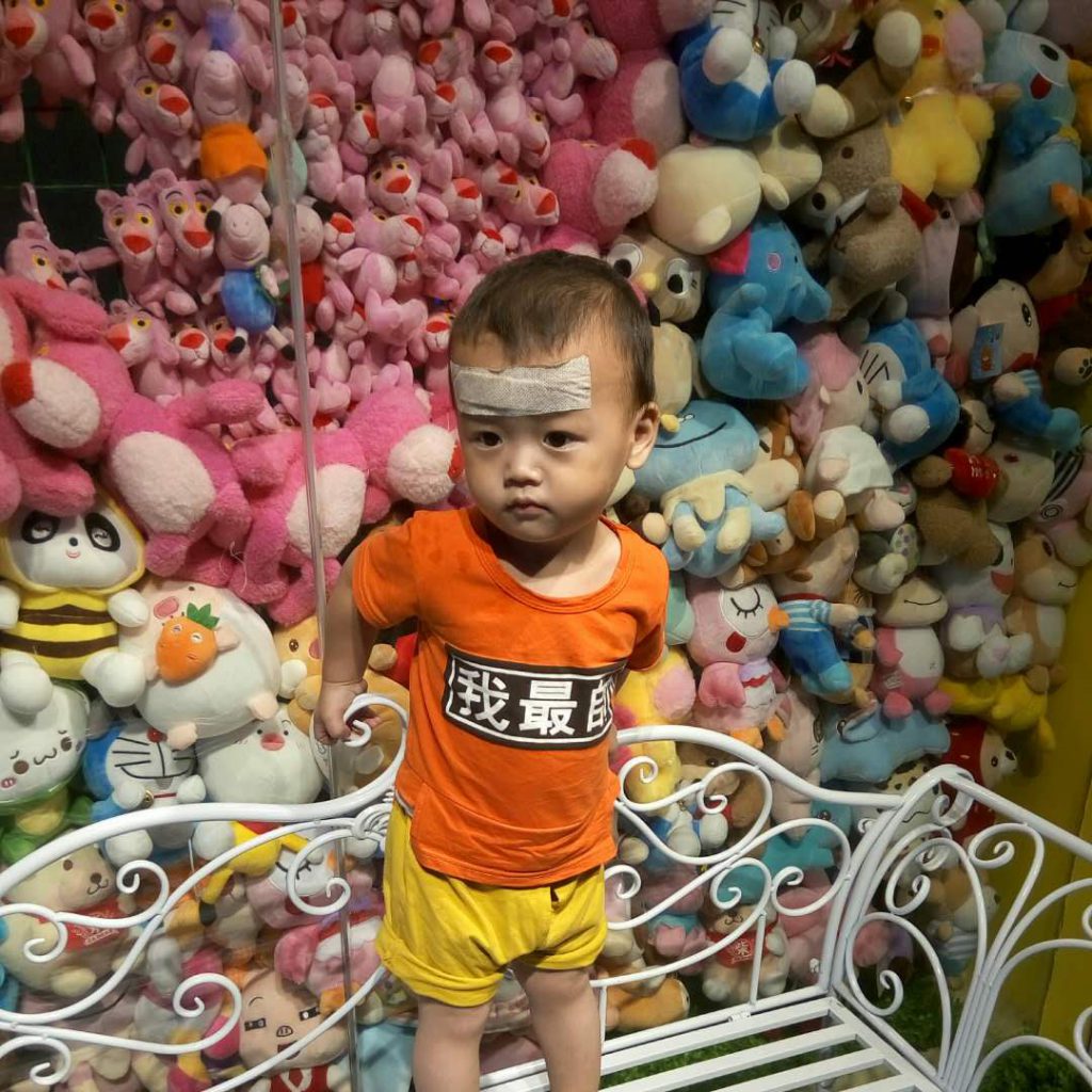 章易天2018年7月