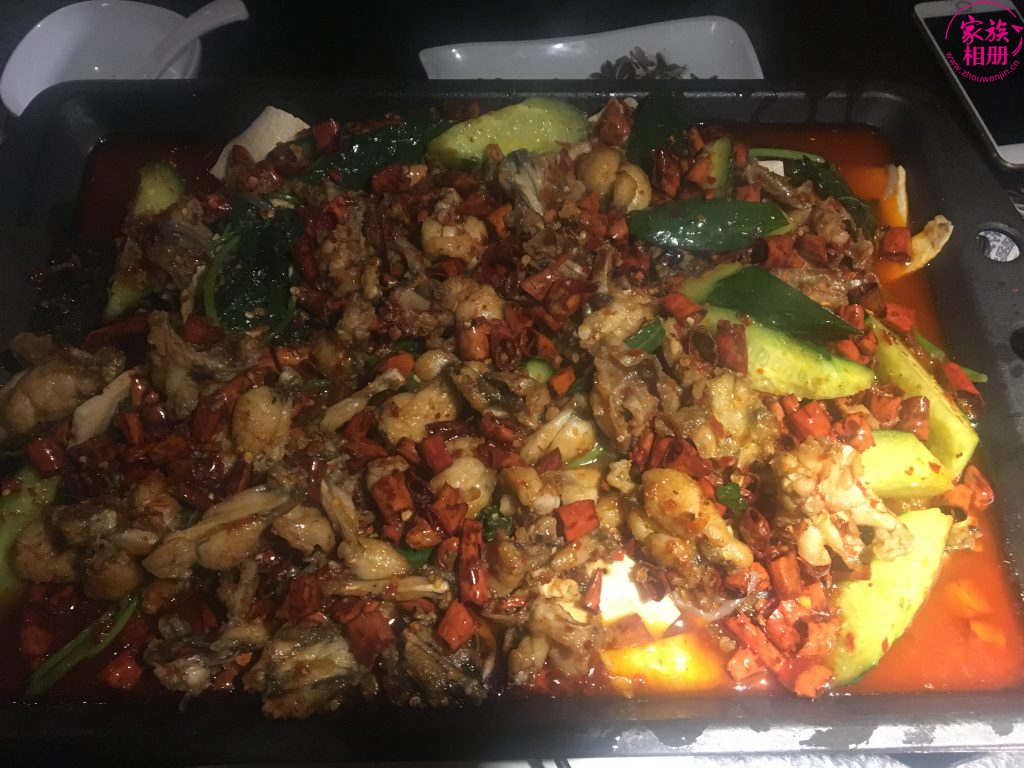 2018年10月，渔儿回家牛蛙